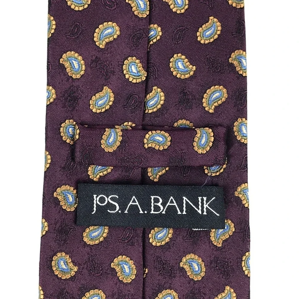 Jos A. Bank Men's Tie 100% Silk Handmade Purple Gold Paisley Elegant Necktie 60